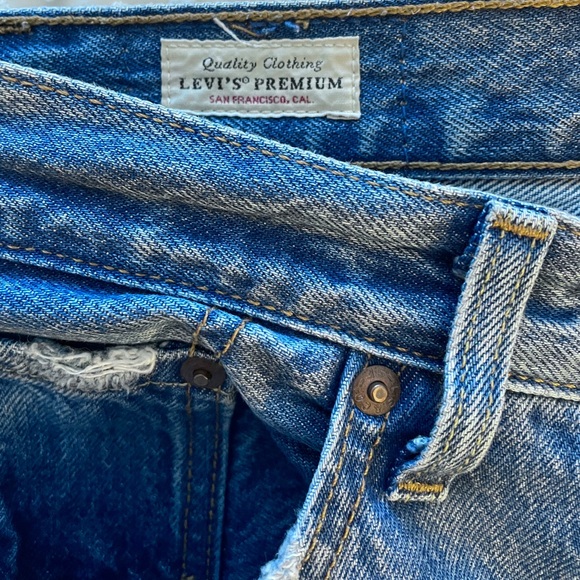 Levi’s Premium 501 Original Fit Women’s Straight Jeans Size 8/10 W29 - Picture 3 of 9